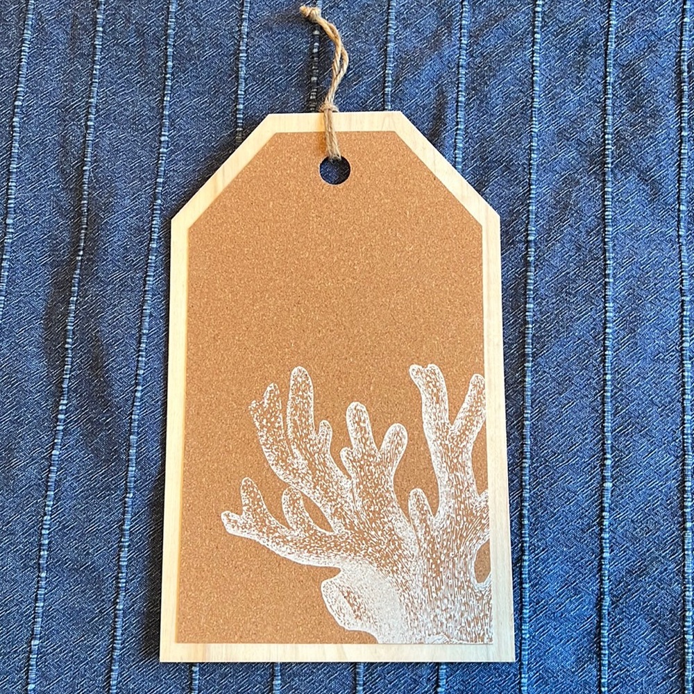 Crafters Square Wall Decor Coral on Wood and Cork